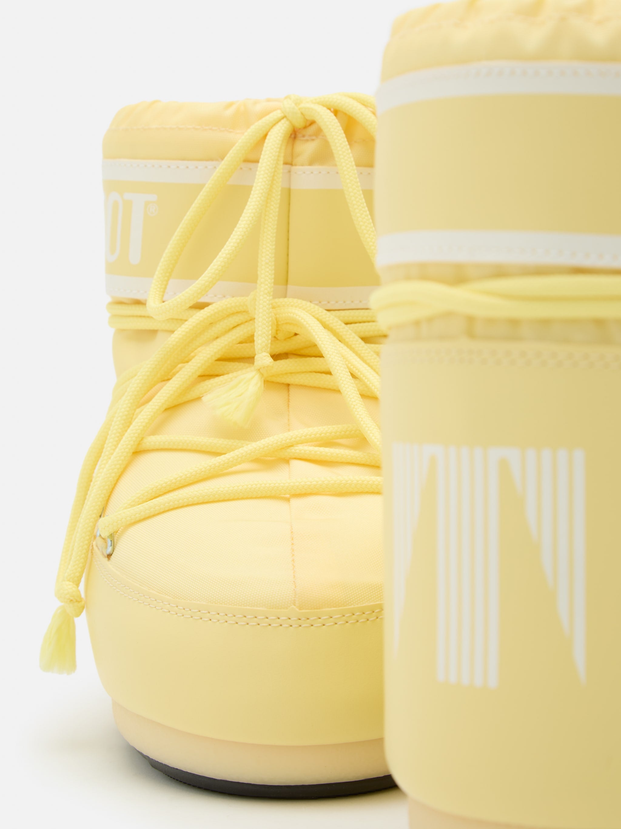 ICON LOW YELLOW NYLON BOOTS